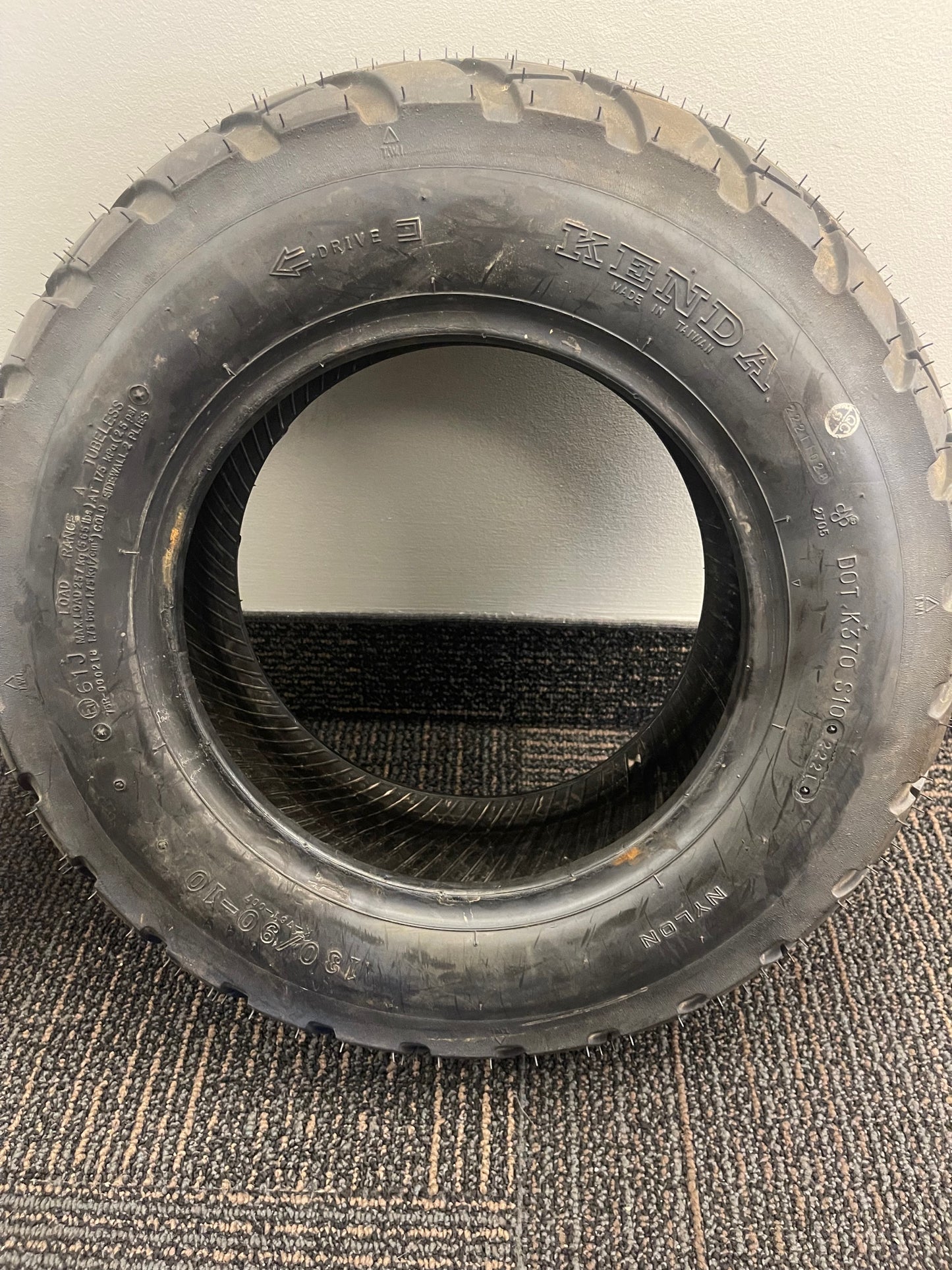 Kenda Tire 130/90-10